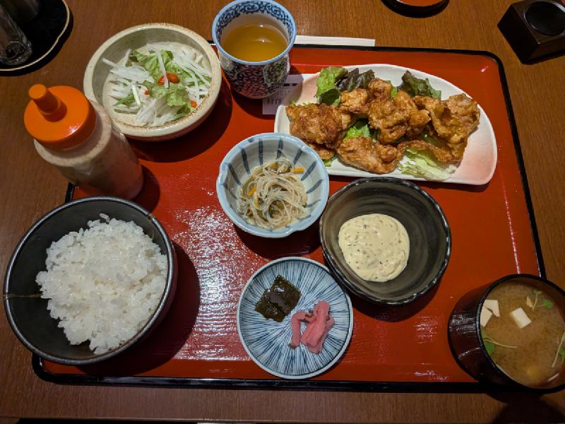 唐揚げ定食