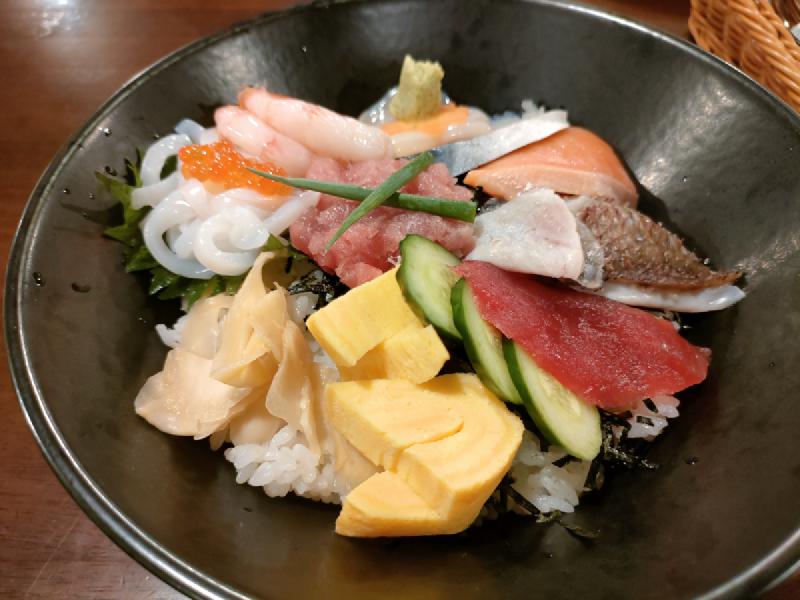 海鮮丼