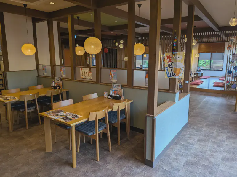 食事処 店内