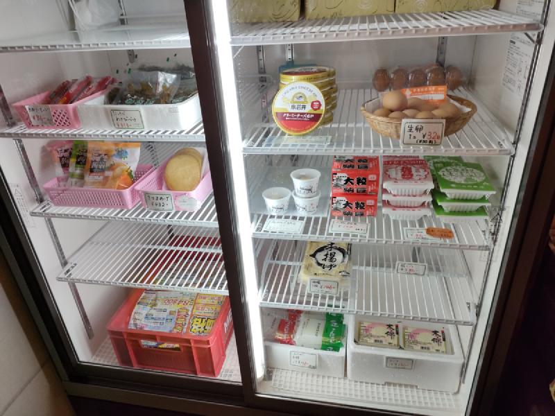 売店の冷蔵庫