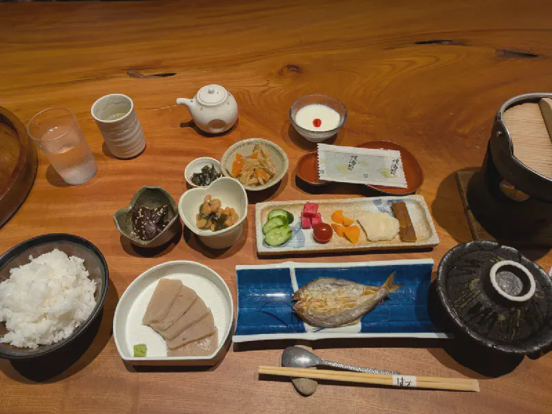朝食