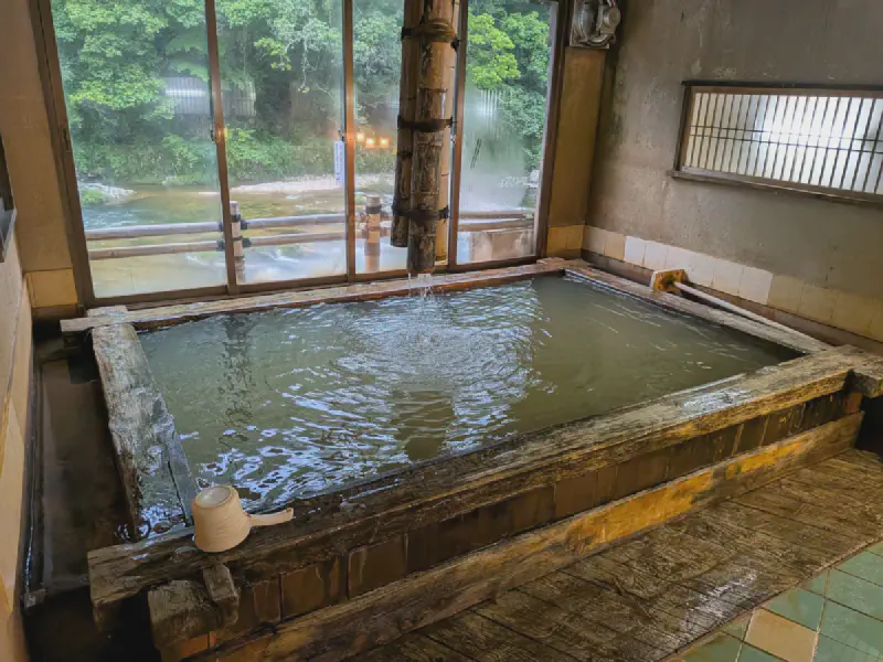 内湯1